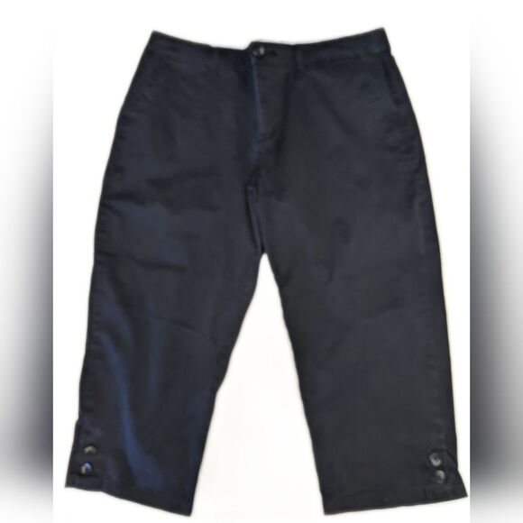 Croft & Barrow effortless stretch black Capri pants, 98% cotton, size 14 - Picture 3 of 7
